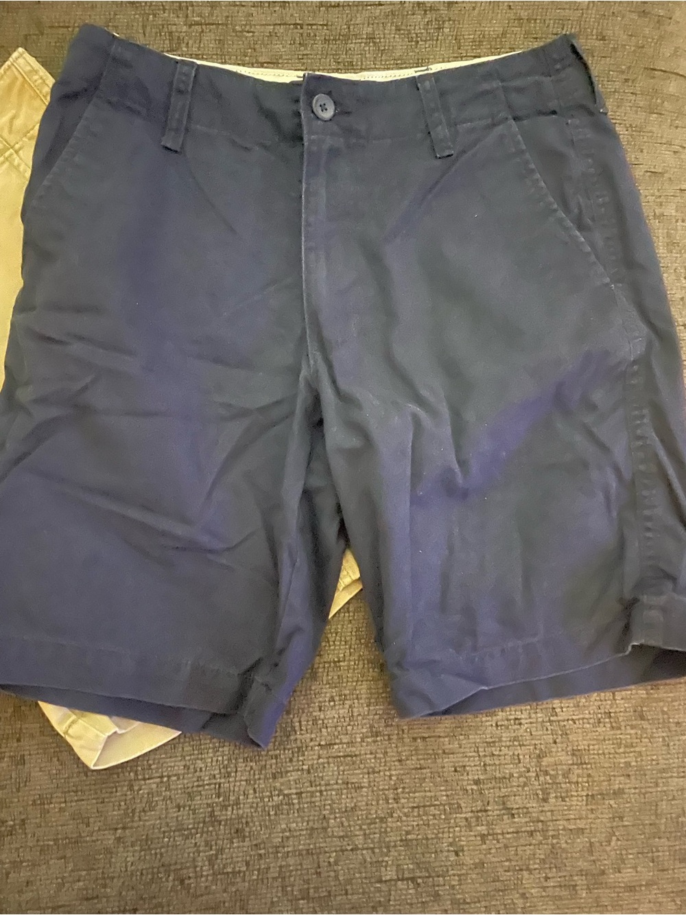 Old Navy Men's Navy Flat-Front Chino Shorts